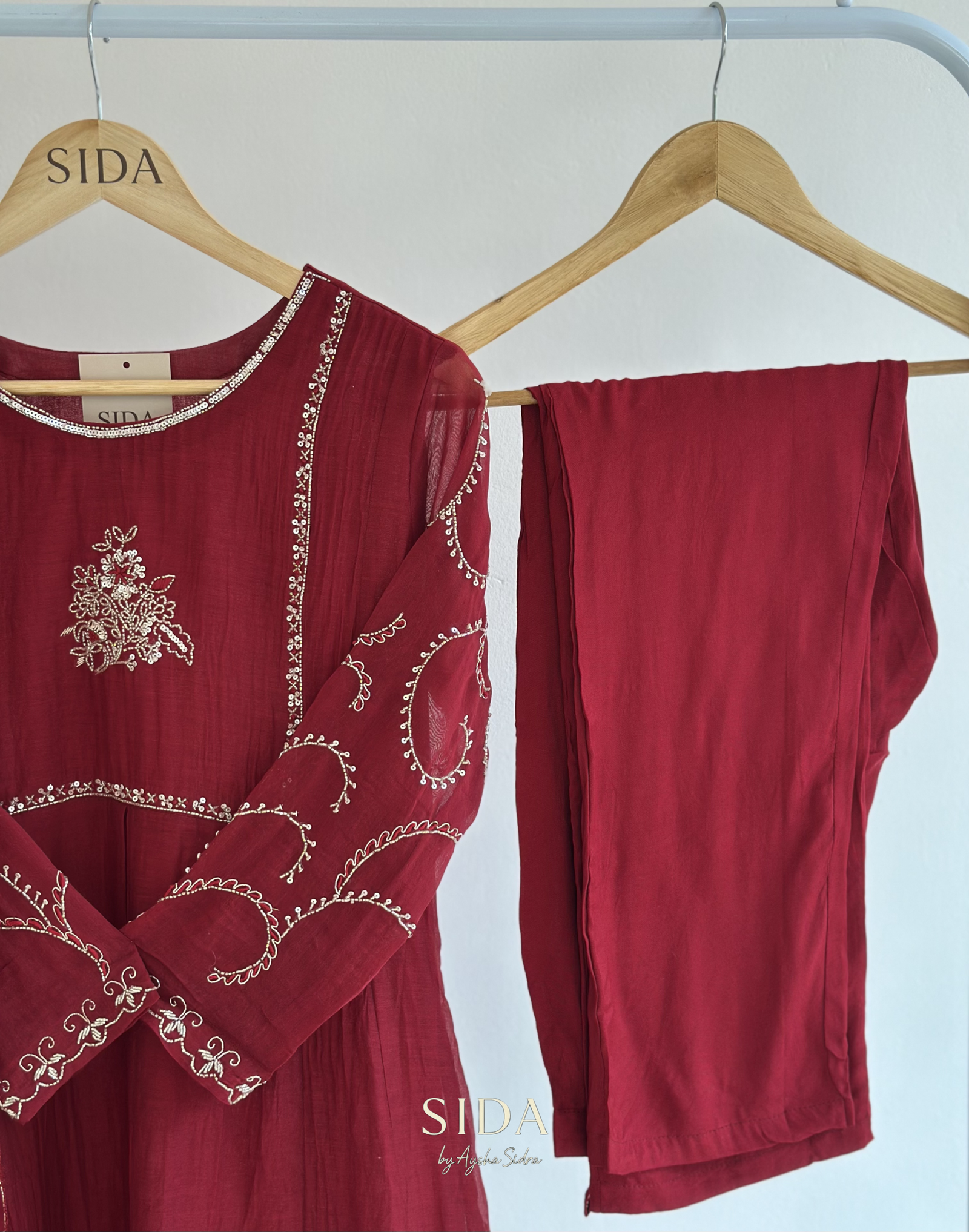 Maroon Mul chanderi 3 pcs set - Image 3